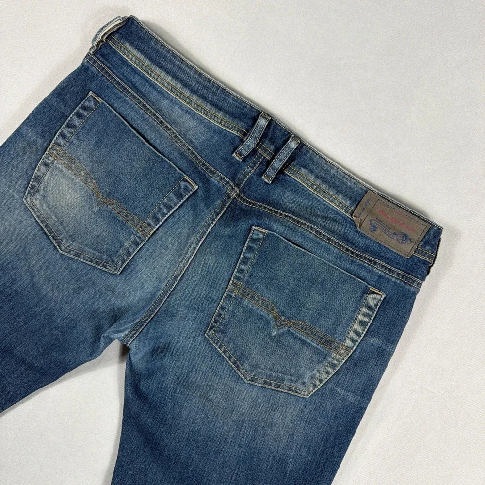 Diesel Zatiny Regular-Bootcut Jeans Stretch Blue Wash 0848C Mens W33 L32